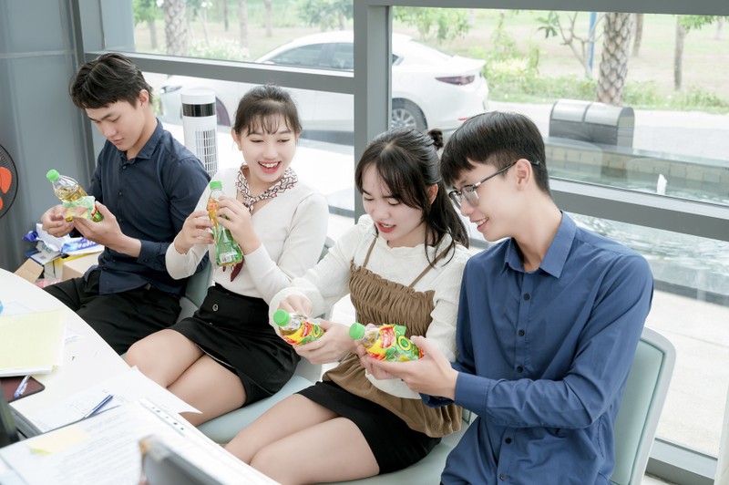 Dễ chơi dễ trúng, chương trình khuyến mãi hè của Trà Xanh Không Độ đang tạo nên cơn sốt trong giới trẻ với các giải thưởng cực khủng 1 (9).jpg