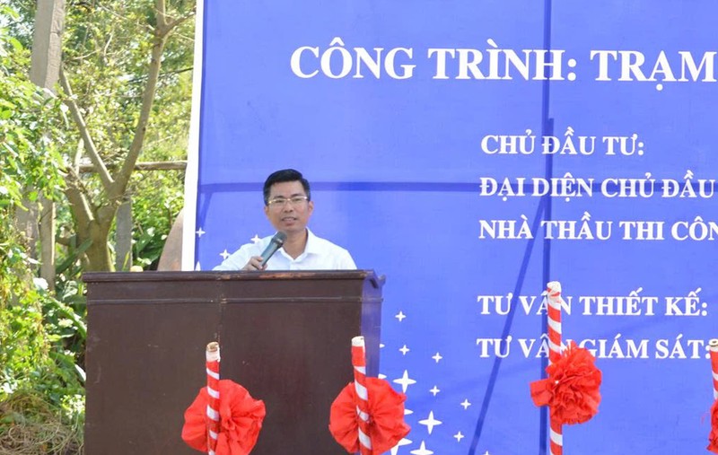 Đại diện đơn vị nhà thầu thi công phát biểu tại buổi lễ Đại diện đơn vị nhà thầu thi công phát biểu tại buổi lễ