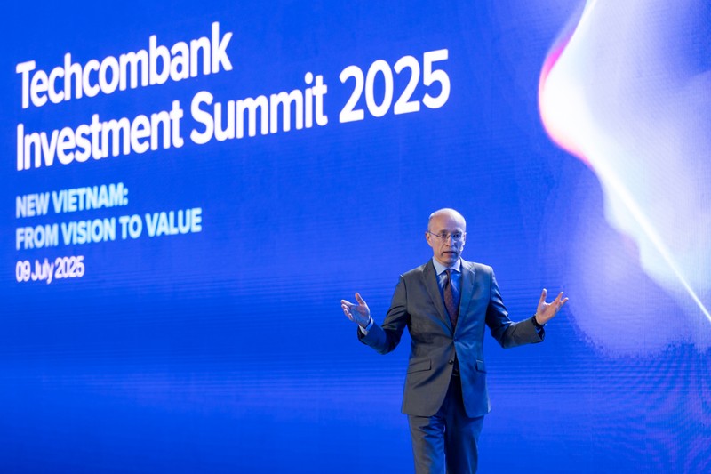 Ông Jens Lottner – Tổng Giám đốc Techcombank chia sẻ Jens Lottner, CEO, Techcombank 1.jpg