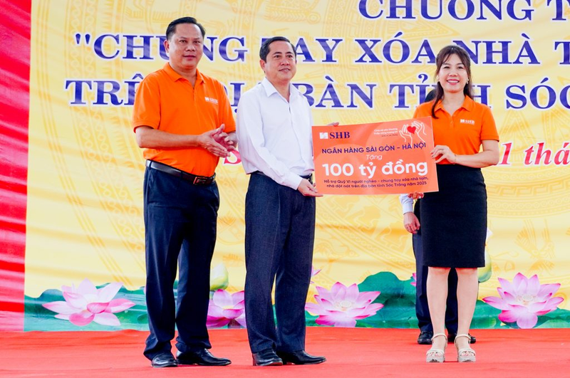 SHB ủng hộ tỉnh Sóc Trăng 100 tỷ đồng xóa nhà tạm, nhà dột nát Ảnh 4 (1).png