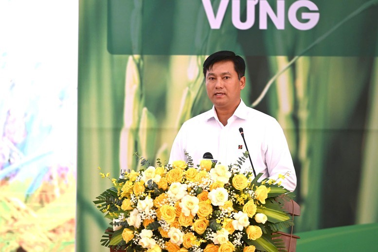 Ông Phạm Toàn Vượng, Tổng Giám đốc Agribank Anh-2.jpg