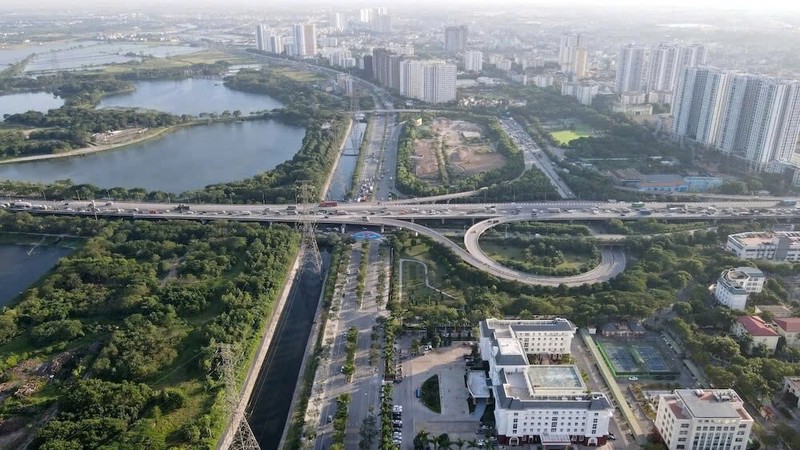 Khu Nam Hà Nội nằm ở vị trí cửa ngõ chiến lược, hội tụ các đầu mối giao thông quốc gia z6839016974389_62888af0572471e30a199fd7606156e2.jpg