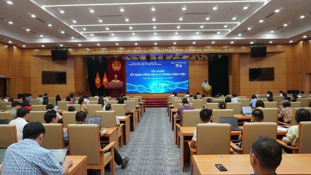 Hơn 120 cán bộ của các đơn vị tỉnh Cao Bằng tham dự buổi tập huấn Hơn 120 cán bộ của các đơn vị tỉnh Cao Bằng tham dự buổi tập huấn
