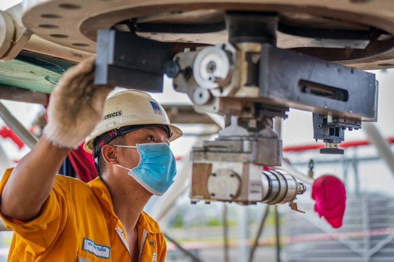 Tổ chức Đảng tại Petroivetnam luôn là lực lượng đi đầu trong việc định hướng tư tưởng, dẫn dắt hành động, tạo đồng thuận trong toàn hệ thống. Anh 2 (13).jpg