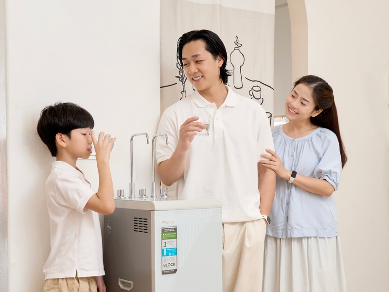 Kết hợp giữa công nghệ hiện đại và thiết kế tinh tế, máy lọc nước Funiki mang đến trải nghiệm sống tiện nghi, chăm sóc sức khỏe cho gia đình Kết hợp giữa công nghệ hiện đại và thiết kế tinh tế, máy lọc nước Funiki mang đến trải nghiệm sống tiện nghi, chăm sóc sức khỏe cho gia đình