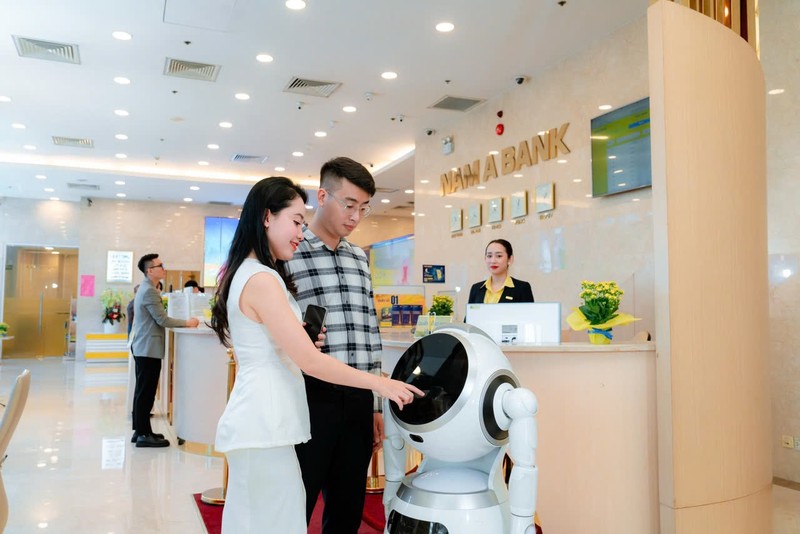 Nửa đầu năm 2025, Nam A Bank huy động gần vượt mốc 130 triệu USD từ các định chế tài chính quốc tế. z6886171154319_5f17f4a7c13f93b571c0bd9db8e627d4.jpg