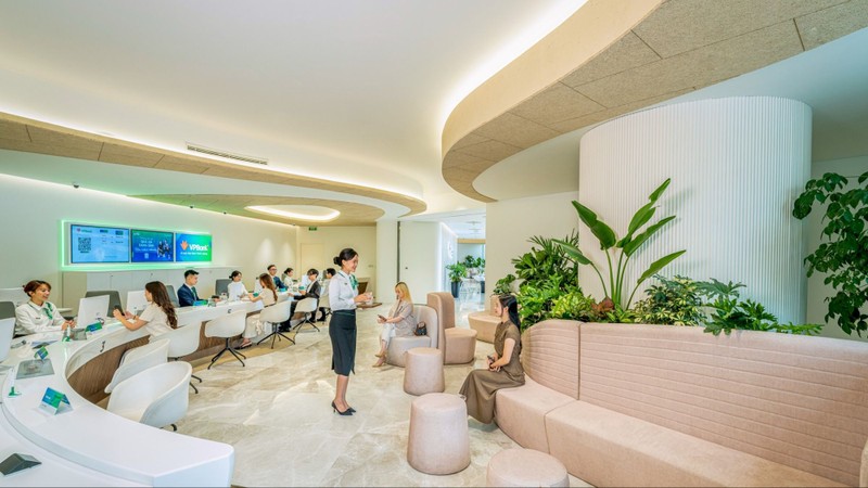 Ngân hàng đưa G-Dragon về Việt Nam ghi nhận CASA tăng 40%, cổ phiếu liên tiếp phá đỉnh