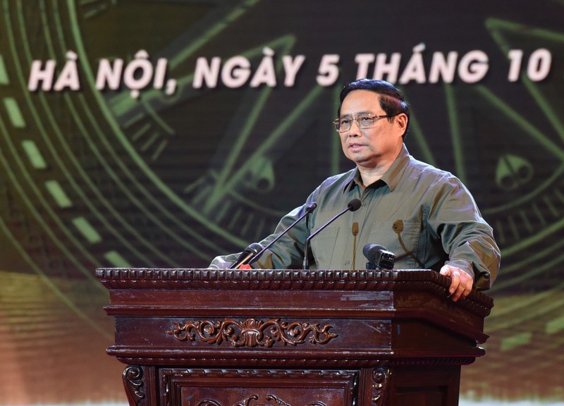 Thủ tướng Phạm Minh Chính phát biểu tại Chương trình phát động hỗ trợ xóa nhà tạm, nhà dột nát trên phạm vi cả nước, với chủ đề "Mái ấm cho đồng bào tôi". Anh-1 (2).jpg