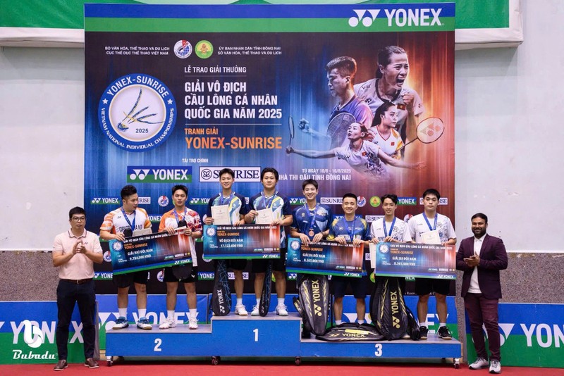 Đôi Nam : HCB : Nguyễn Chí Đức + Nguyễn Minh Hiếu 2 HCĐ : 1/ Phạm Hồng Nam + Đỗ Tuấn Đức 2/ Lương Tuấn Huy + Nguyễn Xuân Mạnh z6951277507330_0dad9add6a2b42e1cab0ecfa2695c131.jpg