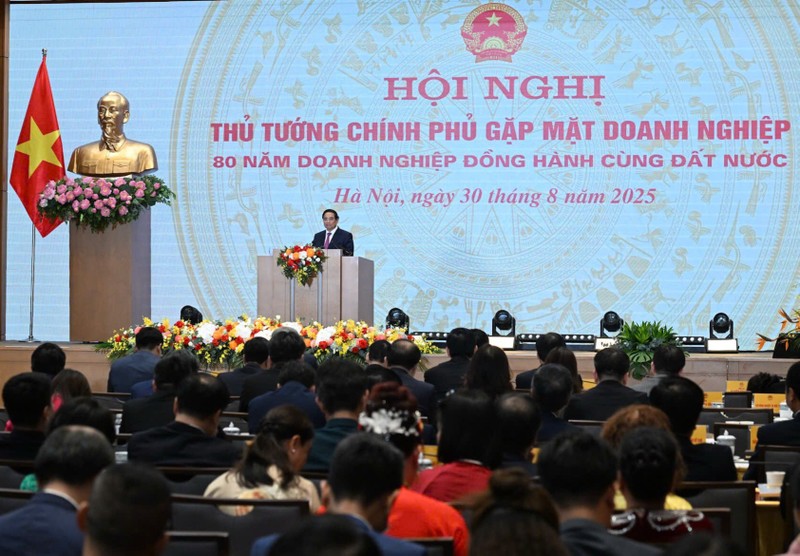 Thủ tướng Phạm Minh Chính phát biểu tại Hội nghị gặp mặt doanh nghiệp với chủ đề "80 năm doanh nghiệp đồng hành cùng đất nước". Anh1 (2).JPG
