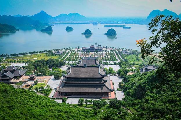 Cực Nam vùng Thủ đô với loạt điểm đến nổi tiếng đang gia tăng sức hút với du khách và nhà đầu tư. (Ảnh: Lê Việt Hùng) Cực Nam vùng Thủ đô với loạt điểm đến nổi tiếng đang gia tăng sức hút với du khách và nhà đầu tư. (Ảnh: Lê Việt Hùng)