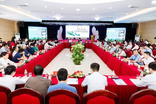 Toàn cảnh Hội nghị xúc tiến, quảng bá và phát triển du lịch Tây Bắc – TP Hồ Chí Minh năm 2025 Toàn cảnh Hội nghị xúc tiến, quảng bá và phát triển du lịch Tây Bắc – TP Hồ Chí Minh năm 2025