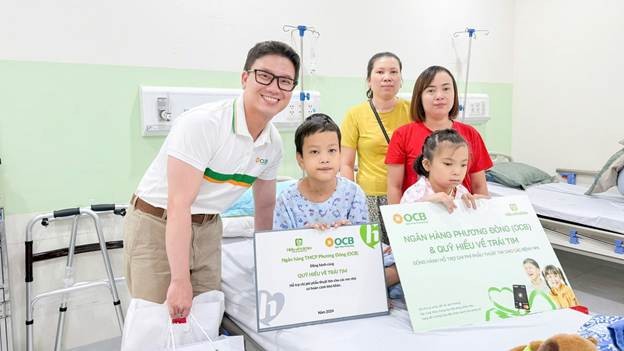 Từ năm 2023, OCB đã đồng hành cùng Quỹ Hiểu về trái tim mang đến cơ hội chữa trị cho nhiều em nhỏ mắc bệnh tim bẩm sinh Từ năm 2023, OCB đã đồng hành cùng Quỹ Hiểu về trái tim mang đến cơ hội chữa trị cho nhiều em nhỏ mắc bệnh tim bẩm sinh