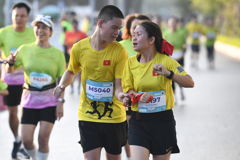 Giải chạy năm nay tiếp tục có sự góp mặt của các VĐV khiếm thị Ảnh 4_ Giải chạy năm nay tiếp tục có sự góp mặt của các VĐV khiếm thị.jpg