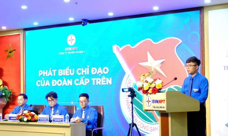 Đ/c Lưu Nguyễn Hoàng Phương, Bí thư ĐTN EVNNPT chỉ đạo Đại hội Đ/c Lưu Nguyễn Hoàng Phương, Bí thư ĐTN EVNNPT chỉ đạo Đại hội