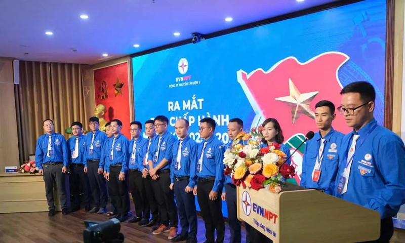 Đ/c Trần Tiến Lộc, bí thư ĐTN Công ty nhiệm kỳ 2025-2030 phát biểu nhận nhiệm vụ Đ/c Trần Tiến Lộc, bí thư ĐTN Công ty nhiệm kỳ 2025-2030 phát biểu nhận nhiệm vụ