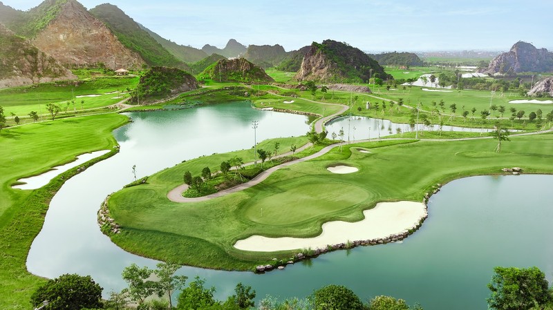 Sân golf Thiên Đường Legend Valley Country Club: Điểm hẹn lý tưởng của du lịch xanh bền vững Ninh Bình 04 Legend Valley Country Club.jpg