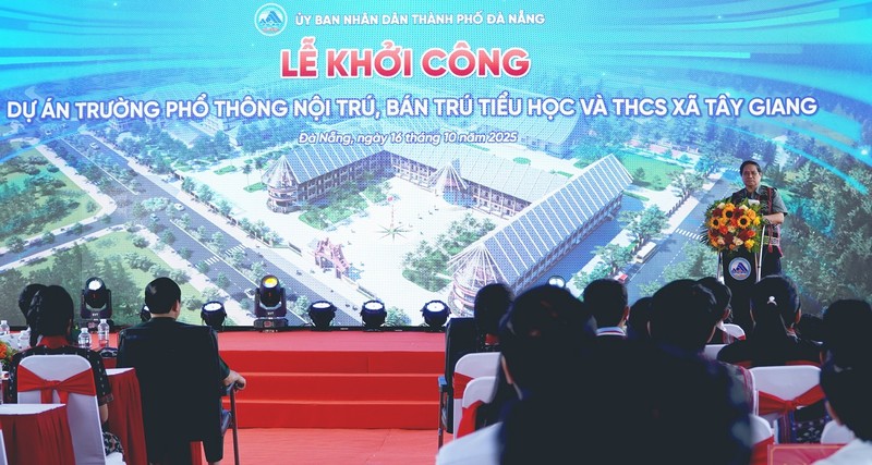Toàn cảnh buổi Lễ Anh 1 (22).jpg