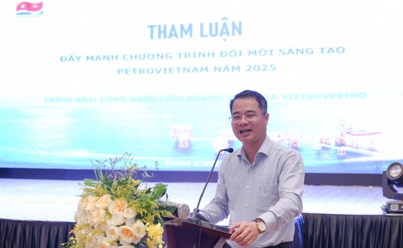 Đồng chí Hoàng Phúc Long - Chủ tịch Công đoàn Vietsovpetro cho biết, đơn vị có truyền thống đổi mới sáng tạo, nghiên cứu và ứng dụng khoa học công nghệ trong sản xuất. Phong trào này luôn được cán bộ, kỹ sư, công nhân viên hưởng ứng mạnh mẽ, đặc biệt trong công tác bảo dưỡng, sửa chữa các công trình khai thác dầu khí, góp phần giúp Vietsovpetro giữ vững ổn định khai thác và đảm bảo hiệu quả sản xuất kinh doanh.