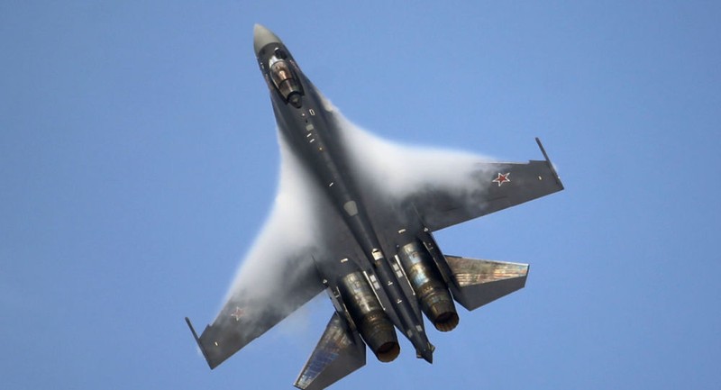 Chiến đấu cơ Su-35 của Nga