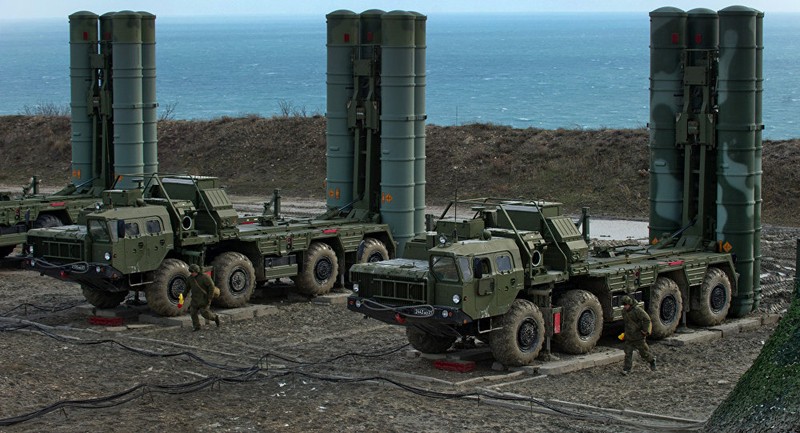 Tên lửa S-400 của Nga