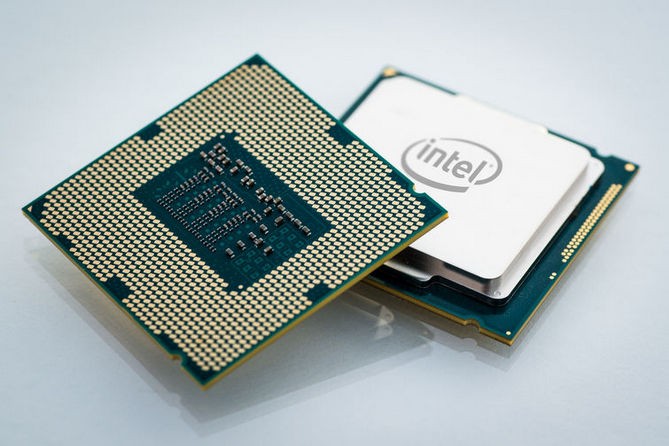 Với những người đã có kinh nghiệm trong việc phân biệt chỉ số Core i hay đời CPU, việc đánh giá và lựa chọn CPU laptop của họ sẽ dựa chủ yếu vào dòng sản phẩm CPU.