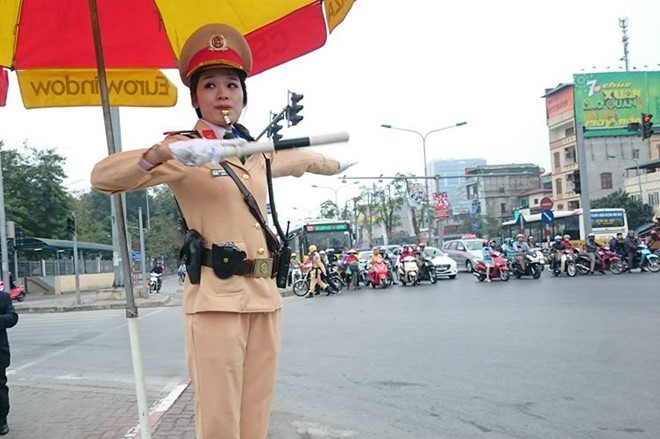 Từ mồng 5 Tết, Công an Hà Nội tung quân bảo đảm trật tự ATGT dịp đầu năm. Ảnh:PC67. Từ mồng 5 Tết, Công an Hà Nội tung quân bảo đảm trật tự ATGT dịp đầu năm. Ảnh:PC67.