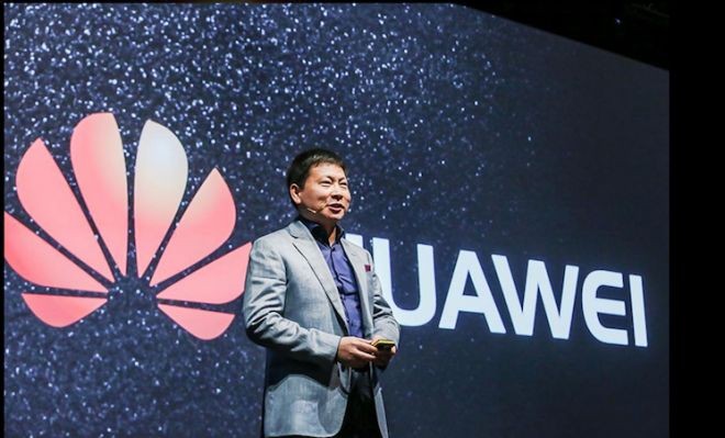 Ông Richard Yu, lãnh đạo Huawei tuyên bố Huawei không theo dõi dữ liệu của người dùng