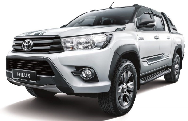 Toyota Hilux 2.4G AT limited có những khác biệt nhẹ ở ngoại thất.