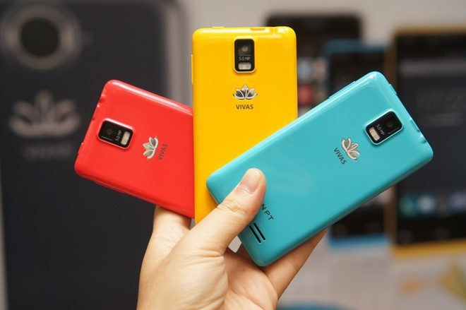 Smartphone có tên Vivas Lotus S2 ra mắt năm 2014 của VNPT Technology. Smartphone có tên Vivas Lotus S2 ra mắt năm 2014 của VNPT Technology.
