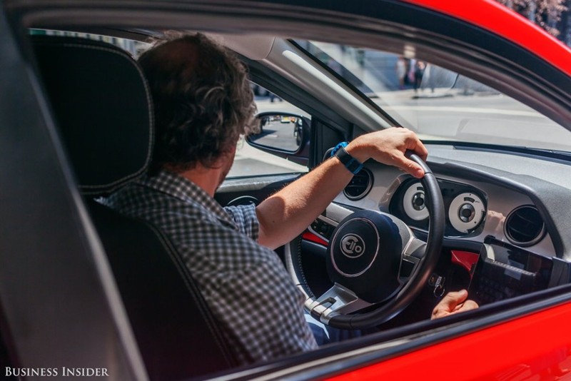 Xe nhỏ giá rẻ chạy 100 km hết 2,8 lít nhiên liệu ảnh 3 Xe nhỏ giá rẻ chạy 100 km hết 2,8 lít nhiên liệu ảnh 3