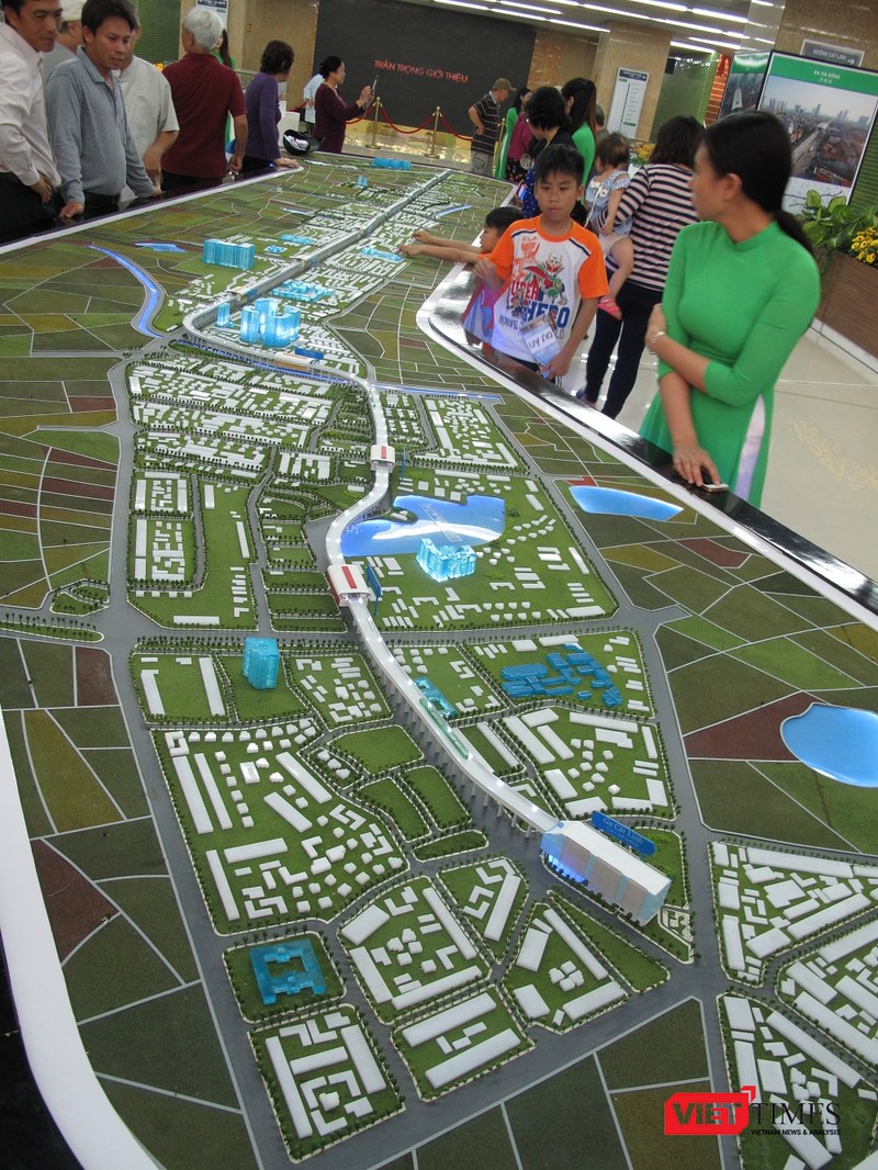 Cận cảnh nhà ga, tàu mẫu đường sắt trên cao Cát Linh - Hà Đông  ảnh 9