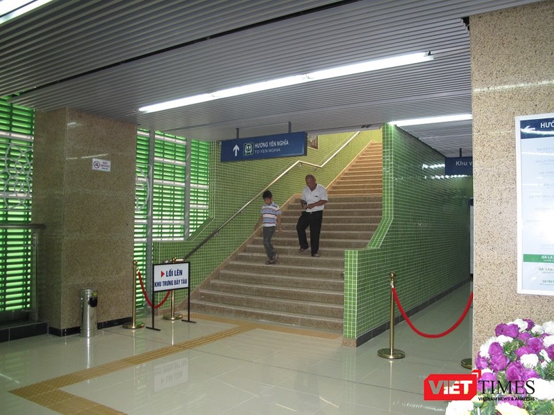 Cận cảnh nhà ga, tàu mẫu đường sắt trên cao Cát Linh - Hà Đông  ảnh 12