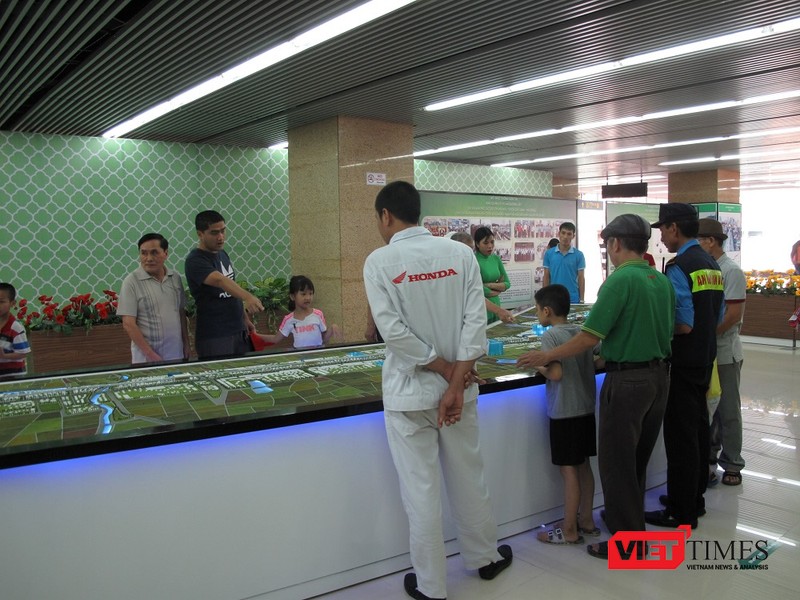 Cận cảnh nhà ga, tàu mẫu đường sắt trên cao Cát Linh - Hà Đông  ảnh 30