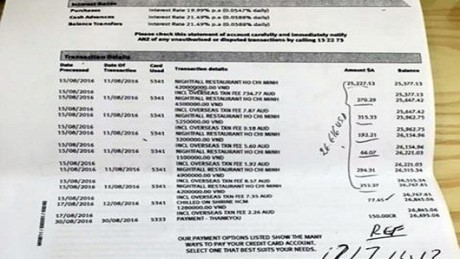 Vụ quẹt thẻ mất gần 700 triệu đồng: Bắt Giám đốc nhà hàng NightFall - Ảnh 1 Vu quet the mat gan 700 trieu dong: Bat Giam doc nha hang NightFall - Anh 1