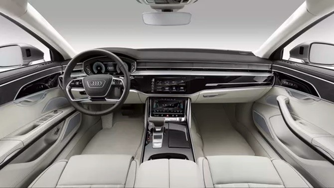 Audi A8: chiếc sedan sang trọng với công nghệ tự lái