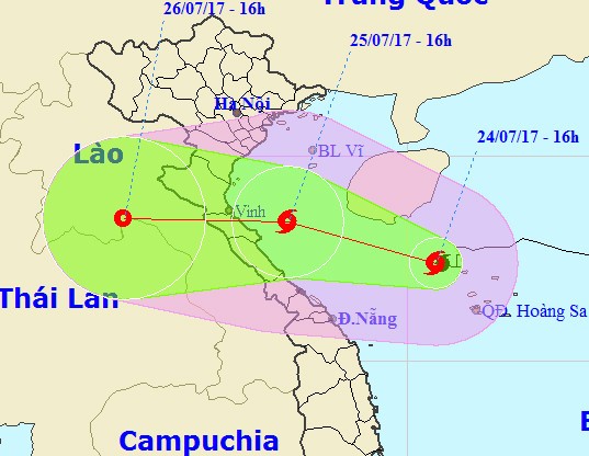 Dự kiến bão số 4 sẽ độ bộ vào các tỉnh Nghệ An - Quảng Bình. Ảnh: NCHMF.
