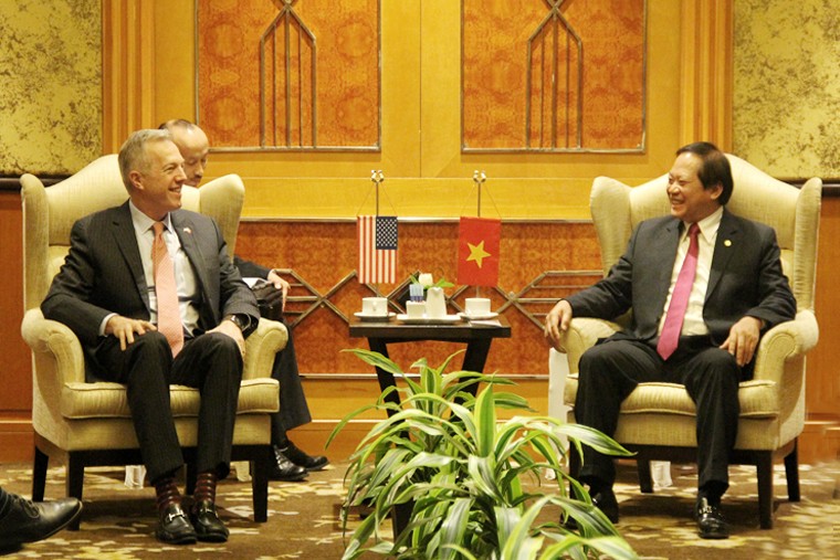 Google, Facebook cần hợp tác tốt để xử lý thông tin trên mạng xã hội ảnh 1