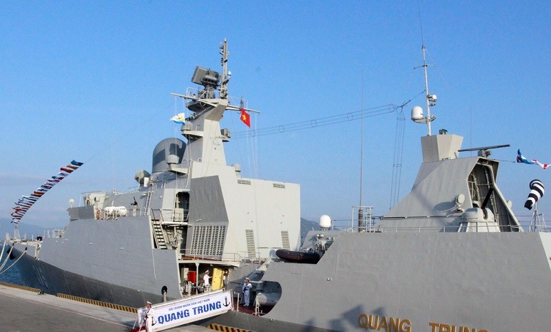 Thượng cờ 2 chiến hạm Gepard 3.9 Quang Trung và Trần Hưng Đạo ảnh 1