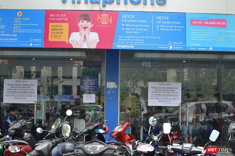 Người dân vẫn đổ xô đăng ký thông tin mặc dù nhà mạng thông báo lùi hạn đăng ký ảnh 1