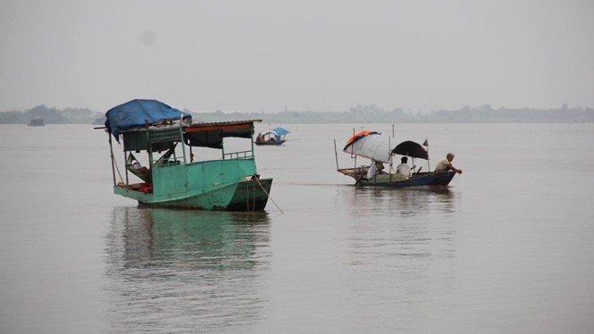 Đến trưa 5.7, lực lượng chức năng vẫn đang tìm kiếm nạn nhân cuối cùng trong vụ chìm tàu