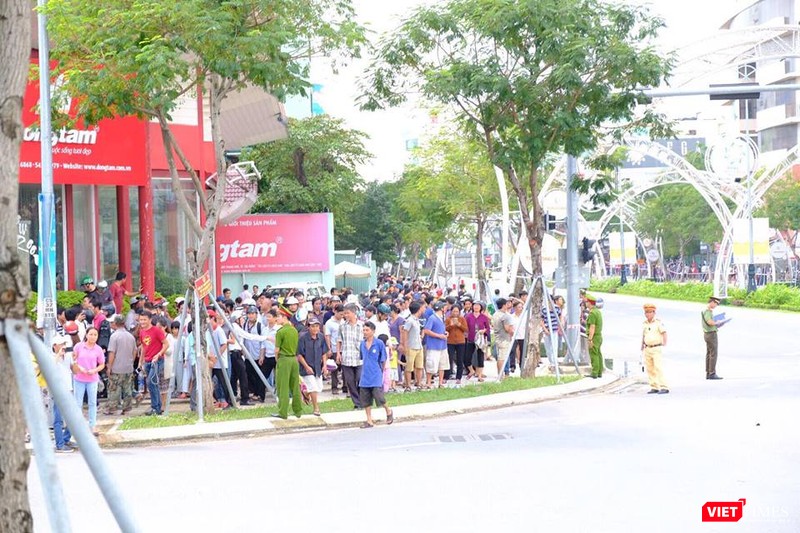 Lễ đón Tổng thống Mỹ Donald Trump đến Đà Nẵng dự Tuần lễ cấp cao APEC ảnh 30