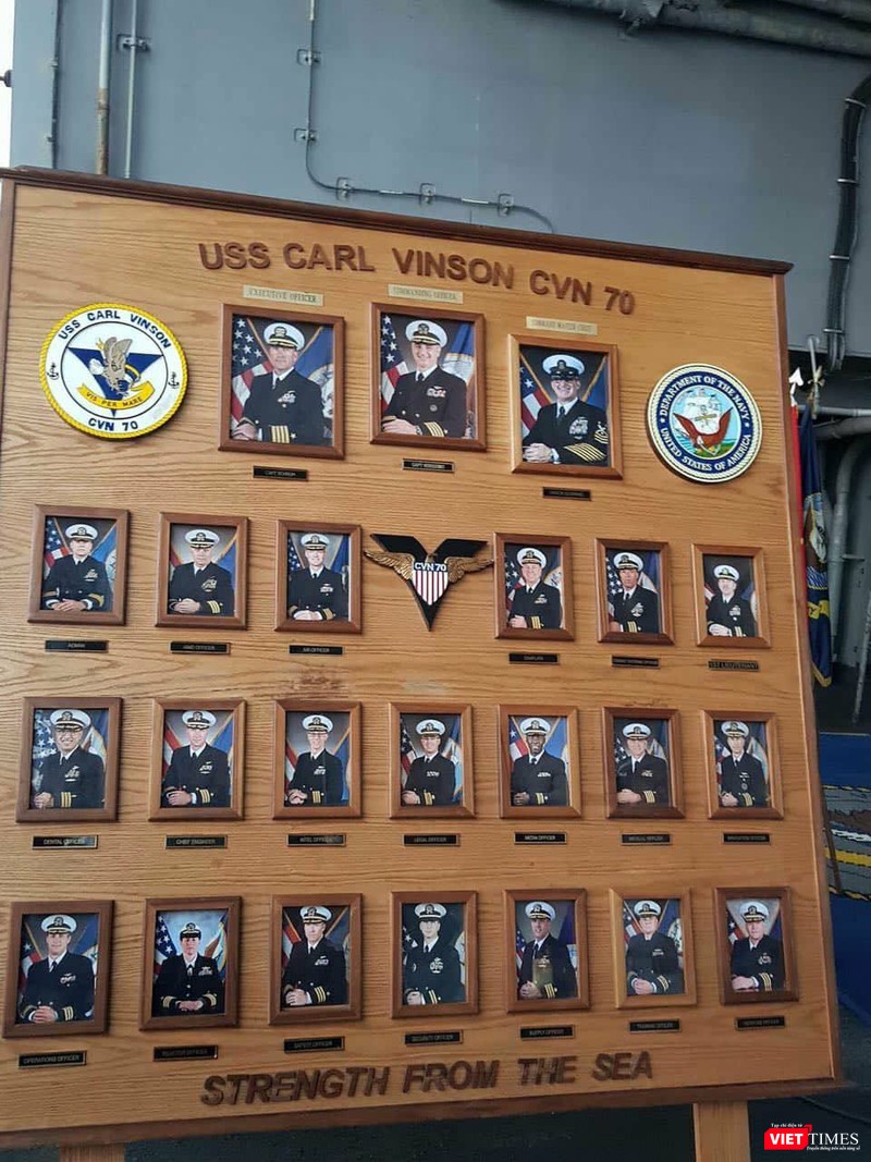 Chiêm ngưỡng tàu sân bay Mỹ USS Carl Vinson đang neo đậu ở Cảng Tiên Sa ảnh 31