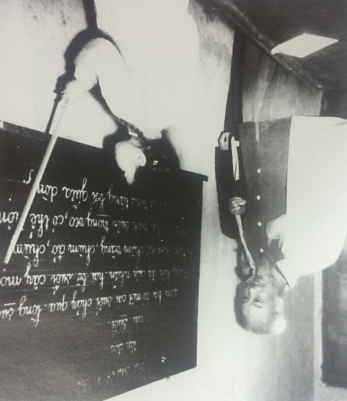 Những hình ảnh về cuộc đời bình dị của Bác ảnh 16