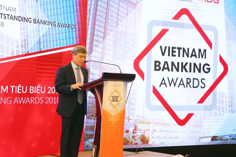 Ông Nguyễn Toàn Thắng – Tổng thư ký Hiệp hội Ngân hàng Việt Nam phát biểu tại buổi lễ vinh danh. Ông Nguyễn Toàn Thắng – Tổng thư ký Hiệp hội Ngân hàng Việt Nam phát biểu tại buổi lễ vinh danh.