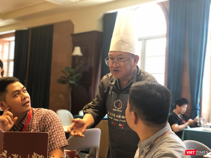 Cố vấn cao cấp cho nhà hàng này là đầu bếp gốc Việt Cố vấn cao cấp cho nhà hàng này là đầu bếp gốc Việt