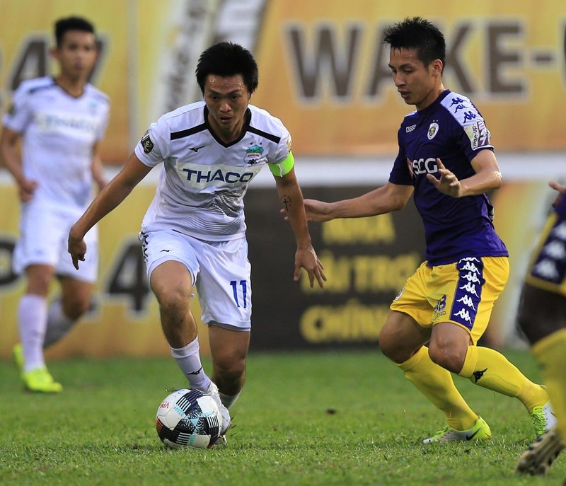 Tuấn Anh (HAGL) đã phục hồi phong độ trước ngày tập trung đội tuyển (ảnh VPF) Tuấn Anh (HAGL) đã phục hồi phong độ trước ngày tập trung đội tuyển (ảnh VPF)