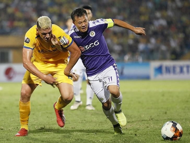 Đây là trận đấu là HLV Chu Đình Nghiêm làm quen với việc thiếu Đình Trọng do chấn thương nhưng khó ai có thể ngăn họ có 3 điểm (ảnh Oxxi)