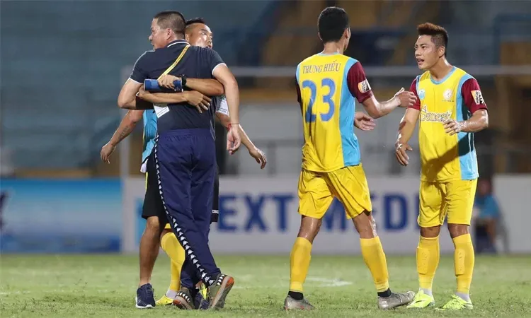 HLV Chu Đình Nghiêm, với điệp khúc “mỗi năm đến hẹn…” ảnh 2 Tái hiện năm nay. Ảnh Nam Anh.