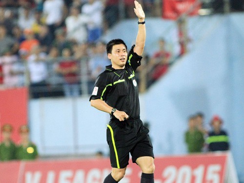 Trận đấu Nam Định - Thanh Hóa căng như dây đàn: “thùng thuốc súng” chực nổ ảnh 1 Trận đấu Nam Định - Thanh Hóa căng như dây đàn: “thùng thuốc súng” chực nổ ảnh 1